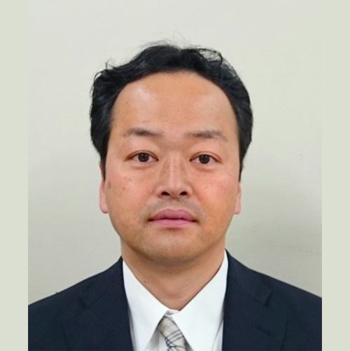 講師　厚生労働省　保険局　調査課長　西岡 隆　氏